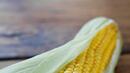 Остава забраната за отглеждане на ГМО царевица