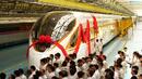 Китай пуска най-бързият влак в света