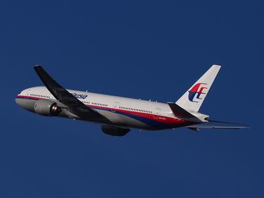 Частни компании искат да търсят изчезналия малайзийски самолет