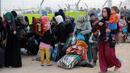 САЩ подготвят в тренировъчен център в лагер за бежанци в Сирия