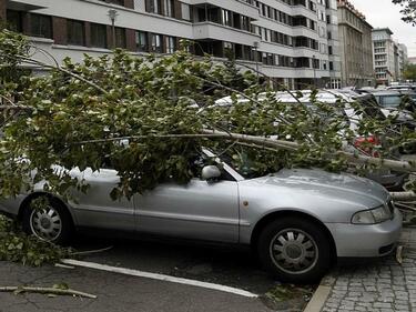 Бурите в Европа отнеха 10 живота