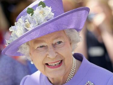 Кралица Елизабет II става на 92 години