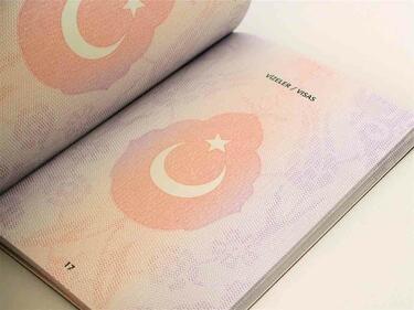 Турците в Австрия ще избират на коя държава ще са граждани