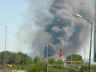 Пожар в мебелен цех в Благоевград