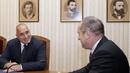 Борисов хока Радев, президентът вече не бил надпартиен