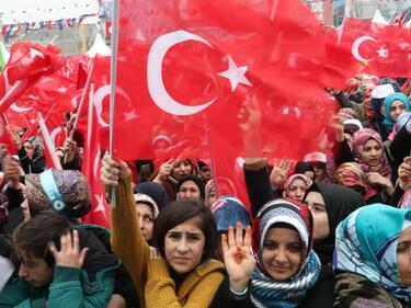 ЦИК: Окончателните резултати от вота в Турция ясни след 10 дни