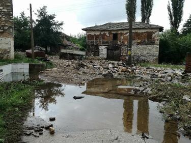 Частично бедствено положение в Ивайловградско (СНИМКИ)