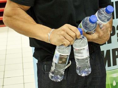 Раздават безплатна вода на няколко места в столицата