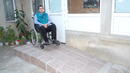 Правят рампи за инвалидни колички в 12 училища, домове, кметства и др.