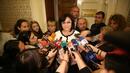 Корнелия Нинова поиска от председателя на ЕП да се разграничи от Джамбазки
