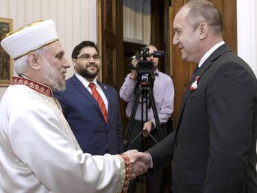 Радев поздрави българските мюсюлмани за Курбан Байрям
