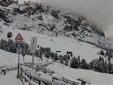 Сняг затрупа части от Австрия, Италия и Германия