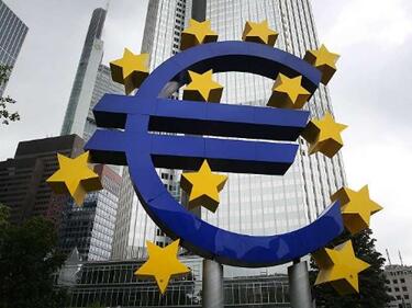 Чешки банкер: Унижават жестоко България за еврозоната