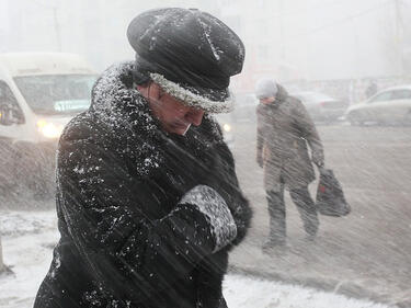 Опасно ниски температури в половин България