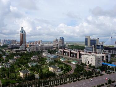 Вече окончателно Казахстан преименува столицата си
