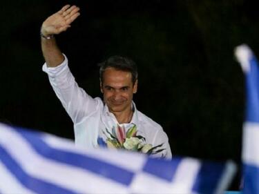 Ципрас загуби изборите разгромно, Мицотакис ще седне на премиерското кресло в Гърция