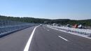 Пускат две ленти за движение по проблемния участък от „Струма“ край Дупница