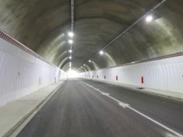 Въвеждат ограничения в тунел "Траянови врата" на магистрала "Тракия"
