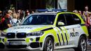Мъж с крадена линейка гази хора в Осло