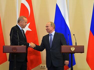 Путин и Ердоган пускат газа по „Турски поток“