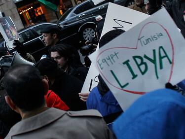 Либийската опозиция се разграничи от бунта в посолството в София