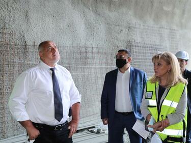Борисов: Многото дъжд е довел до срутването в строящия се тунел „Железница“