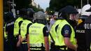 Наказват полицаите, превишили правомощията си зад колоните на МС
