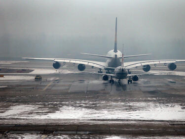 Японска авиокомпания спря полетите на "Боинг 787"