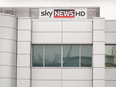 BSkyB дава 1 млрд. паунда като обезщетение на акционерите си