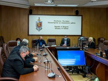 5% отгоре увеличение на заплатите в МВР обещал Борисов