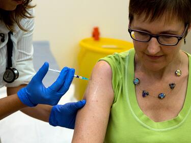 Ако ваксината на "Pfizer" е успешна, тя ще се прилага на 2 дози чрез инжектиране