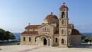 Гръцки владици срещу затварянето на църквите