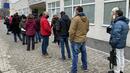 Допълнителни екипи ще се грижат да няма опашки в "зелените коридори" в следващите дни