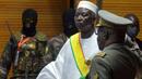 Президентът и премиерът на Мали да били арестувани от военни
