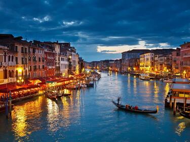 Венеция с "плаваща" такса за еднодневните туристи