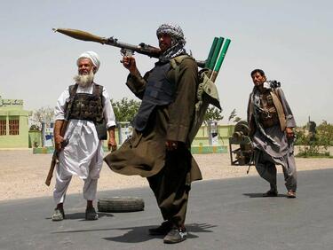 Последният US самолет излетя от Кабул, талибаните изцяло поеха контрола над летището