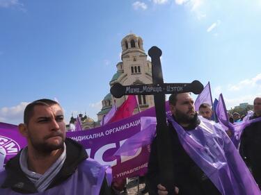 След протеста на миньорите: Дата за закриване на въглищните централи - не по-рано от 20 години
