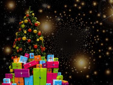 Бг звезди си спомнят детството: Подаръци, подпалени елхи и сармички на Коледа