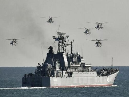 Повече от 30 бойни кораба от руския Черноморски флот са излезли