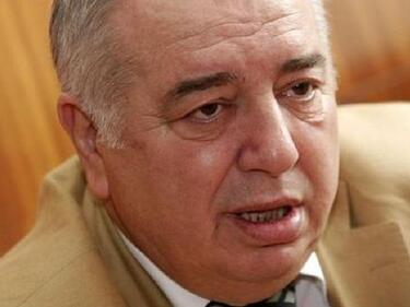 Бившият ректор на УНСС проф. Борислав Борисов загина при катастрофа