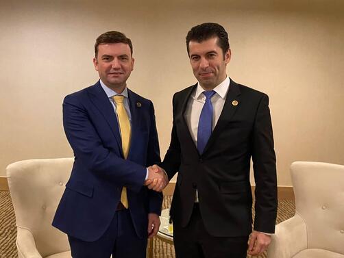 Македонският министър на външните работи Буяр Османи съобщи, че е