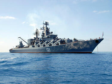 Руски военни взели секретни документи от потъналия крайцер "Москва"