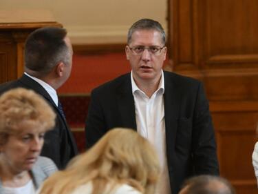 Отново напрежение в парламента