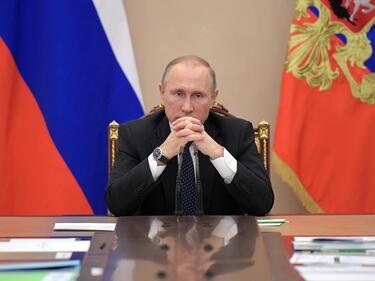 И московски депутати се разбунтуваха срещу Путин
