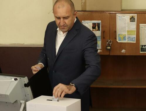 Гласувах преди всичко в подкрепа на демократичния процес в България