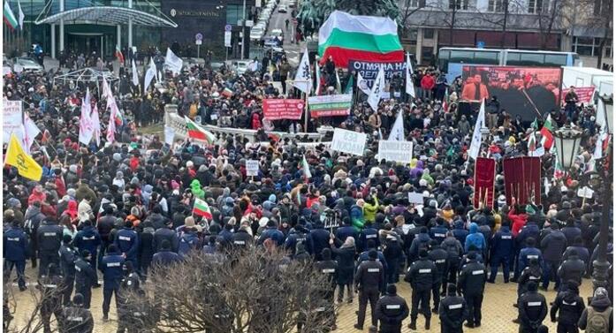 Екоминистерството напомни на собствениците на кладенци сондажи герани каптирани извори