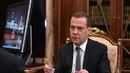 Медведев: Русия още не е задействала целия си арсенал в Украйна
