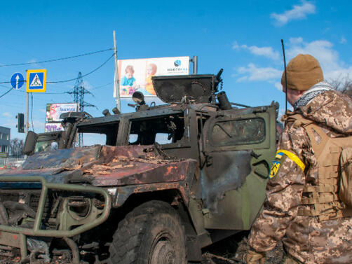 Украинските власти започнаха да евакуират граждани от наскоро отвоювания от