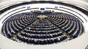 Още двама евродепутати се простиха с имунитета си заради "Катаргейт"