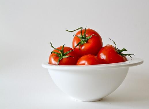 Първата реколта родни домати тази година ще се бере най-рано